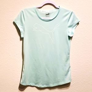 Women’s Puma athletic active tops size Medium